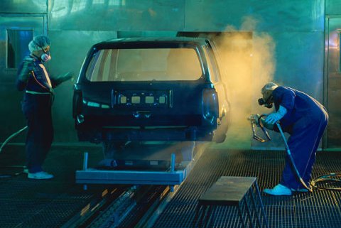 Lakiernik samochodowy