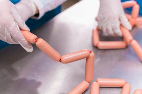 Produkcja kiełbasek-13.27 euro+dodatki-bez języka-od zaraz