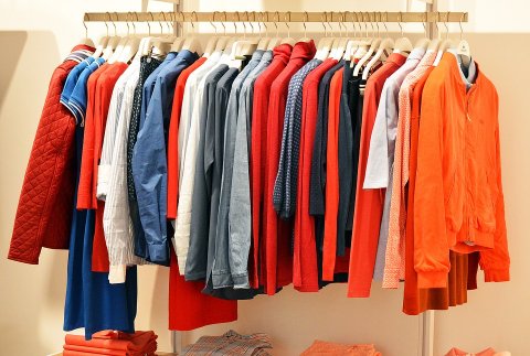 Magazyn odzieżowy/ mile widziane pary/ oferta bez języka